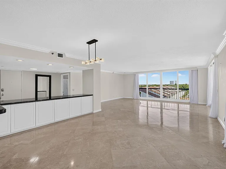 4000 N Ocean Dr #403 — Photo 9