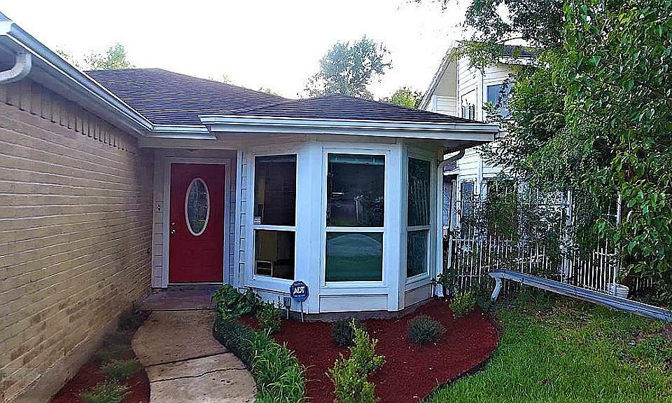 1st image of 12709 Westpark Dr