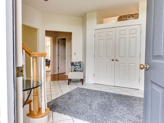 Entry Foyer