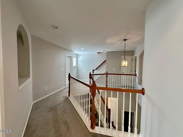 8208 Stone Cellar Dr — Photo 18