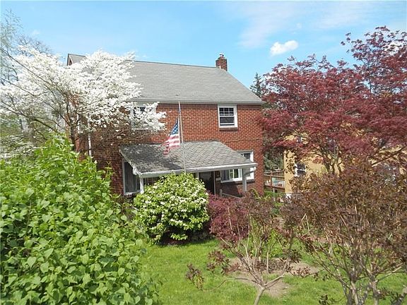 2nd image of 6379 Lowell Dr