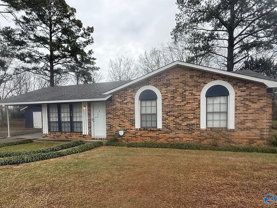 1st image of 112 Hillside Rd SW