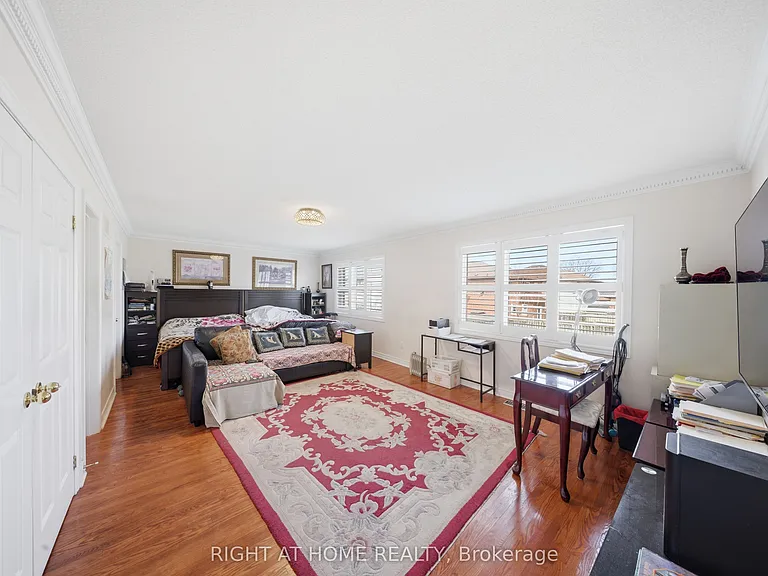 284 Maple Leaf Dr — Photo 20