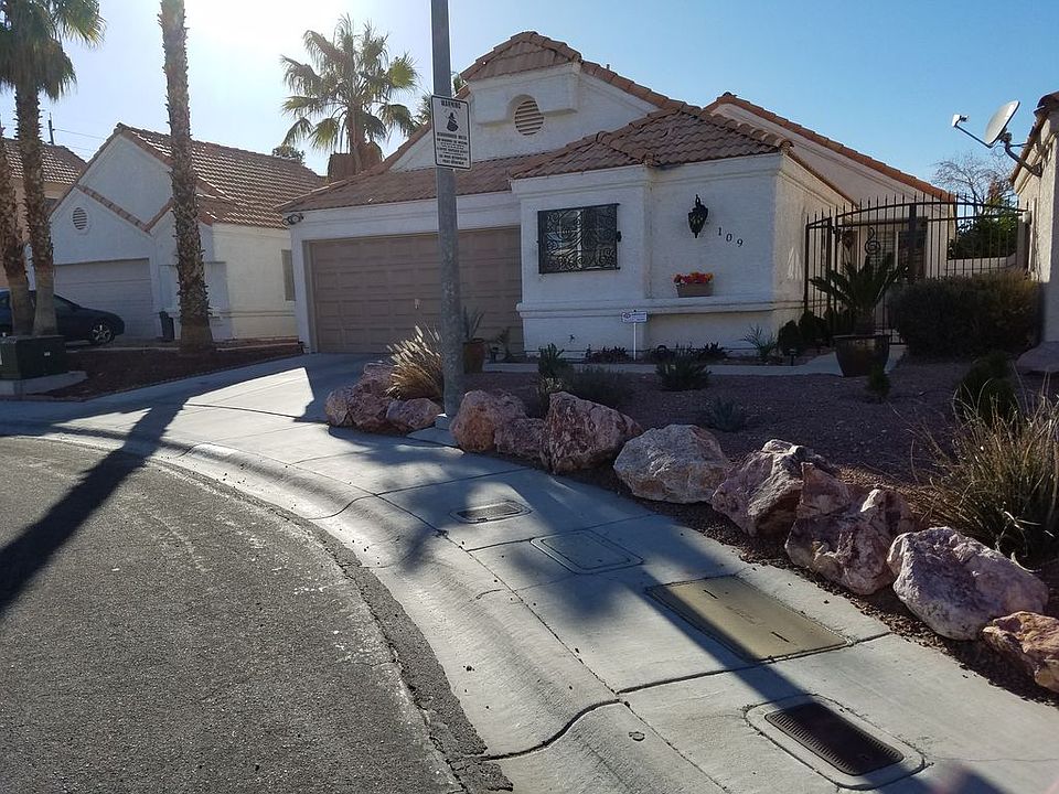 1st image of 109 Dawn Isle Dr