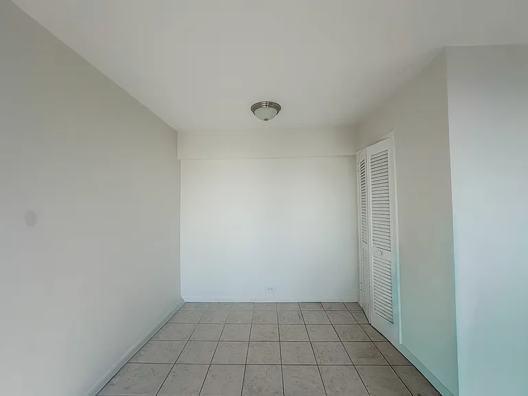 1255 N Sandburg Ter #2403 — Photo 12
