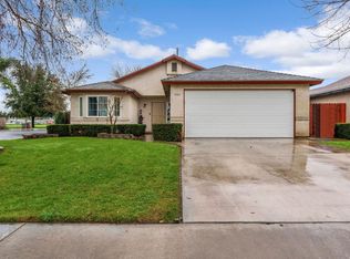 701 12th Ave, Kingsburg, CA 93631