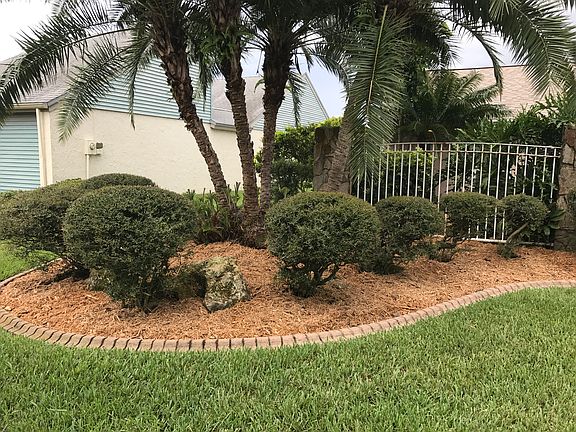 3rd image of 8015 Lago Vista Dr