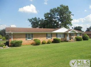 1294 Sharp Springs Rd, Decherd, TN 37324