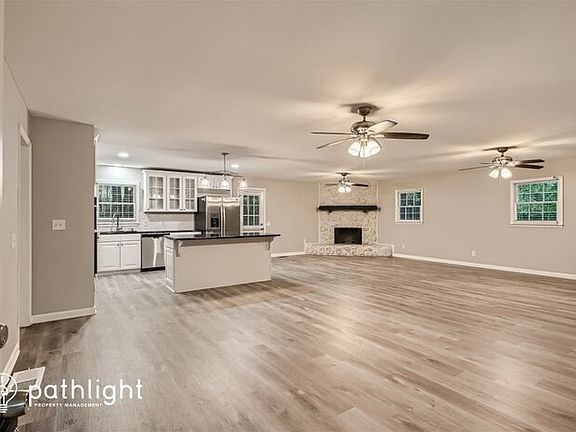 2nd image of 951 Hickory View Ct NW