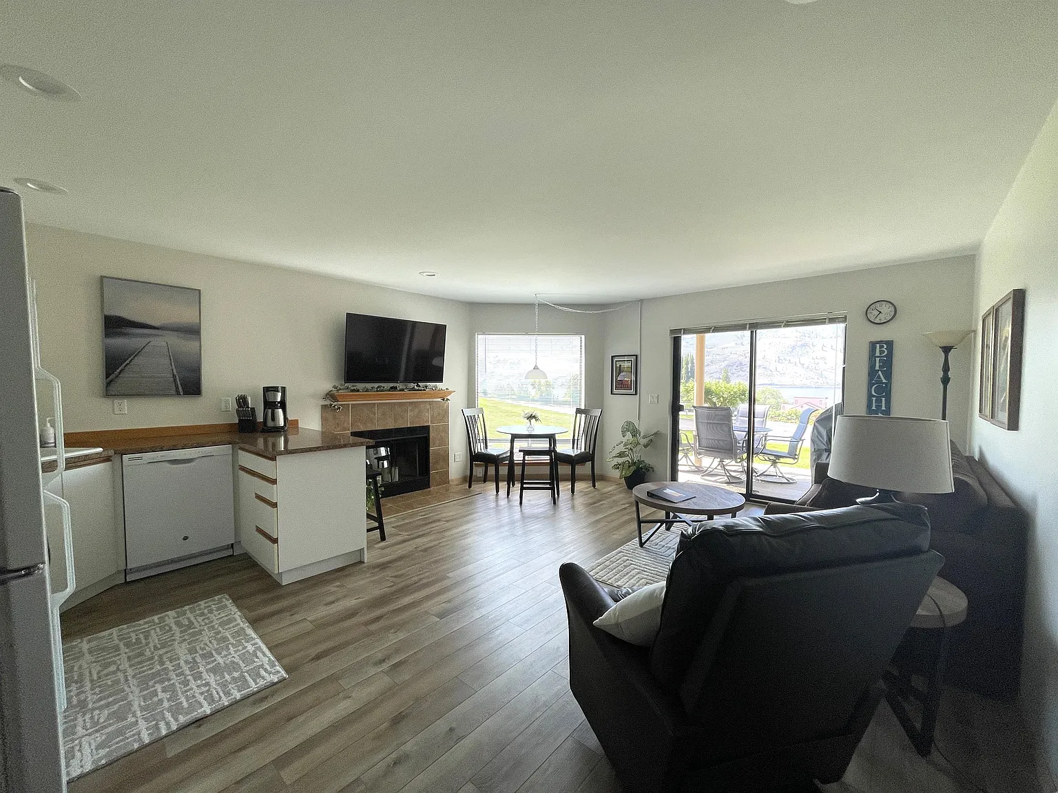 100 Lake Chelan Shores Dr — Photo 3