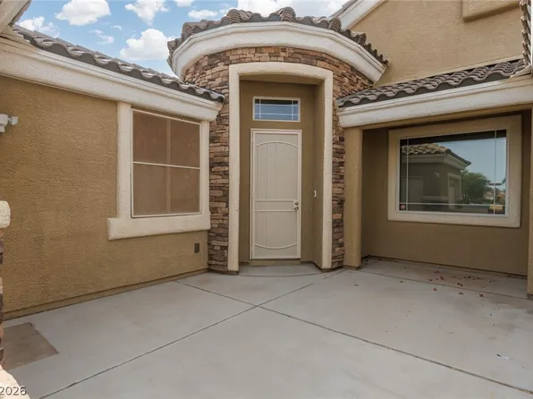 1995 Dakota Lodge Ave, Las Vegas, NV 89123