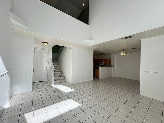 3rd image of 8735 Villa Jeremiah Ln