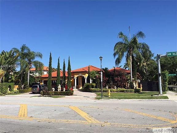 2nd image of 8201 NW 162nd St