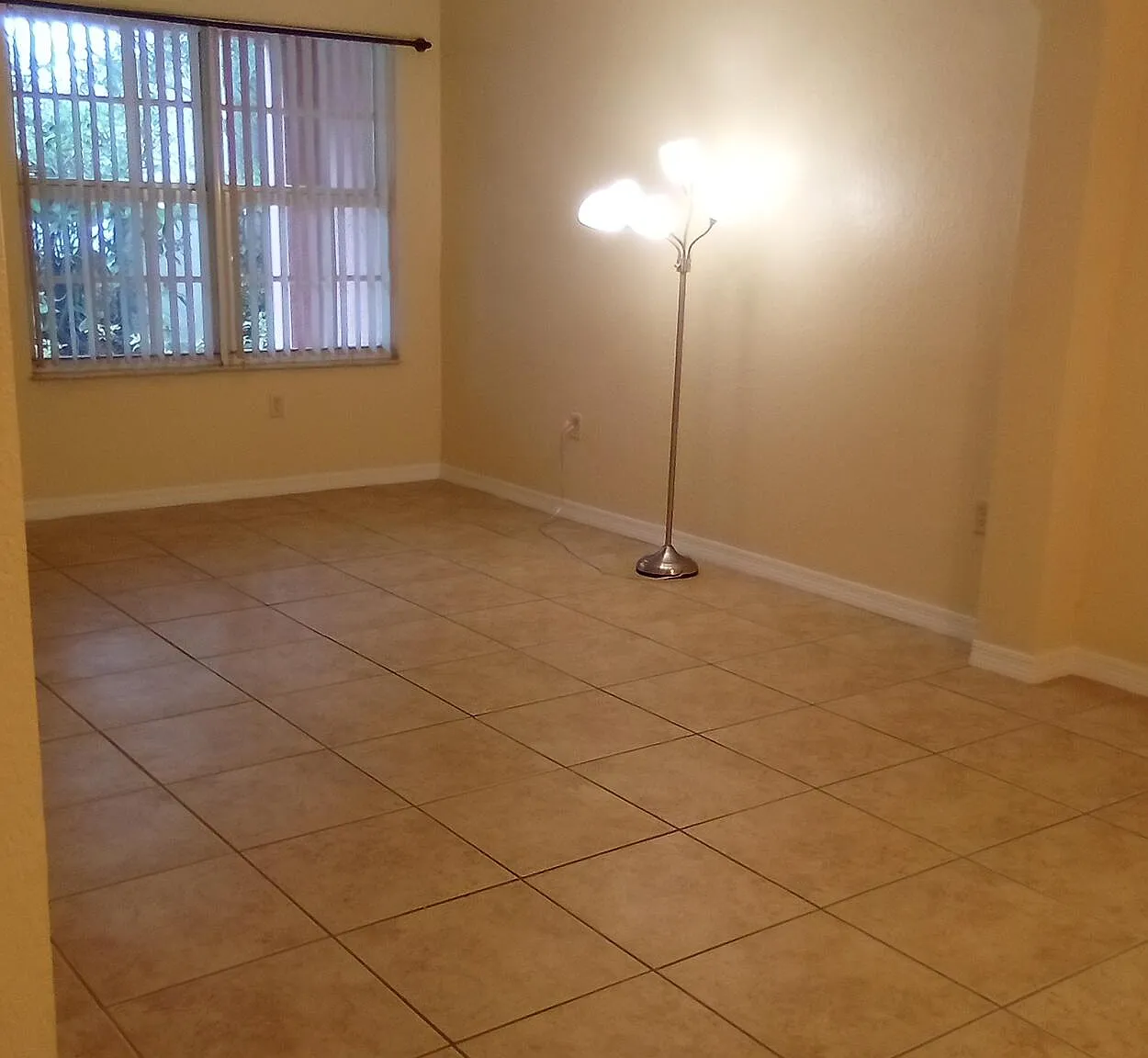 2 bed, 2.0 bath, 1151 sqft, $1,850 — Photo 4