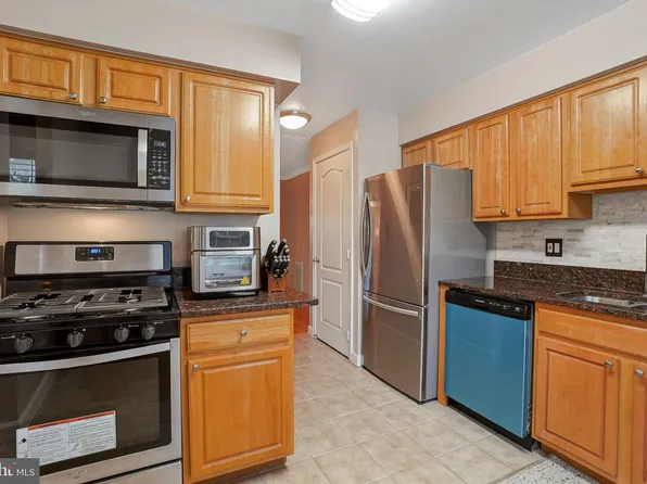 4045 Chesterwood Dr #4045, Silver Spring, MD 20906