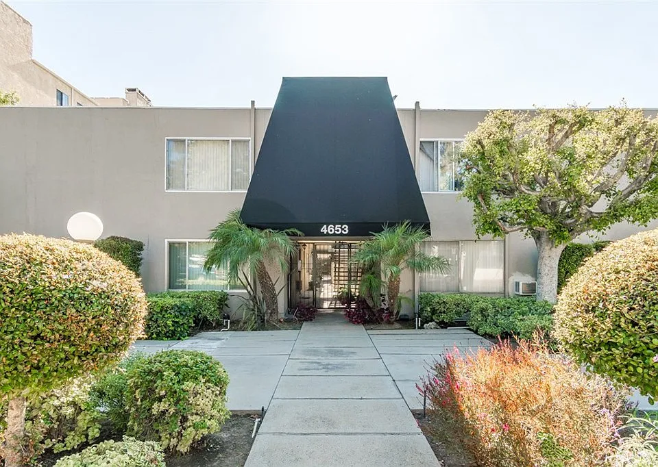 4653 Fulton Ave #10