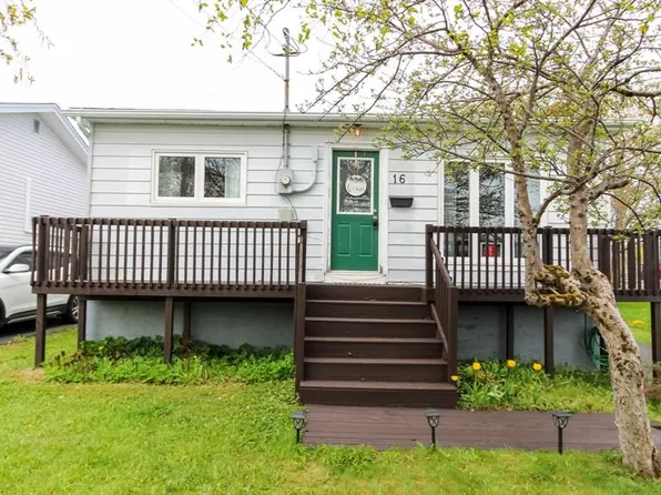 16 Jersey Avenue, Mount Pearl, NL A1N1T9