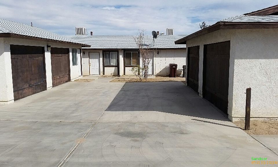 1st image of 73991 Maricopa Dr