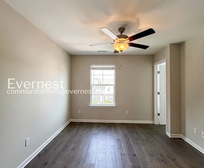 204 Tara Ct — Photo 20
