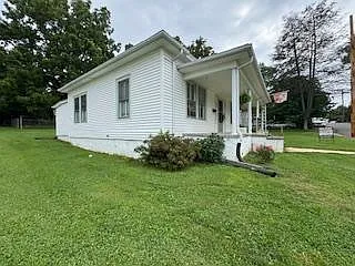 75 Anderson St — Photo 4