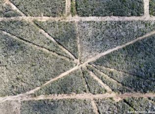 245 County Road 1670, Moore, TX 78057