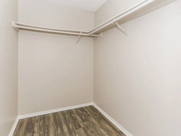 11002 Traci Lynn Dr — Photo 14