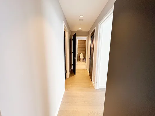 Rented by New Group Realty, Inc. | media 18