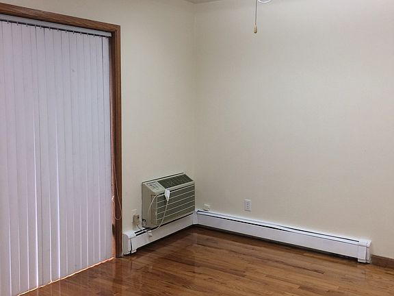 5th image of 32-44 31st St #3H