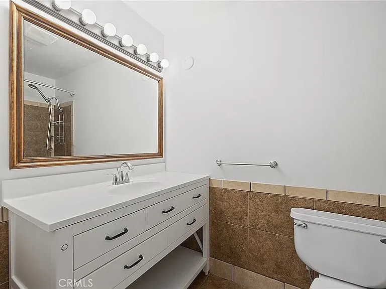 927 Cottonwood Ct — Photo 17