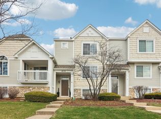 1870 Middlebury Dr, Aurora, IL 60503