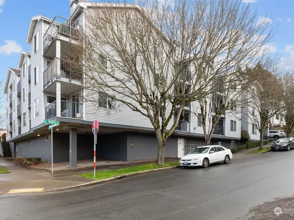 9200 Greenwood Avenue N #306, Seattle, WA 98103