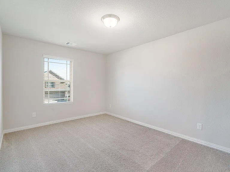 1820 Cinnamon Trl — Photo 20