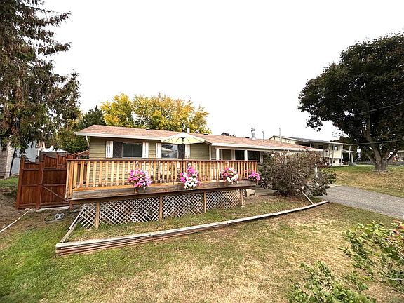 2nd image of 2490 Smid Rd