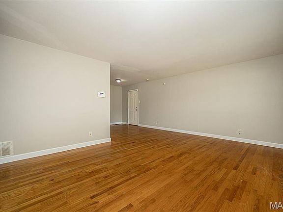 5th image of 1115 Forestwood Dr