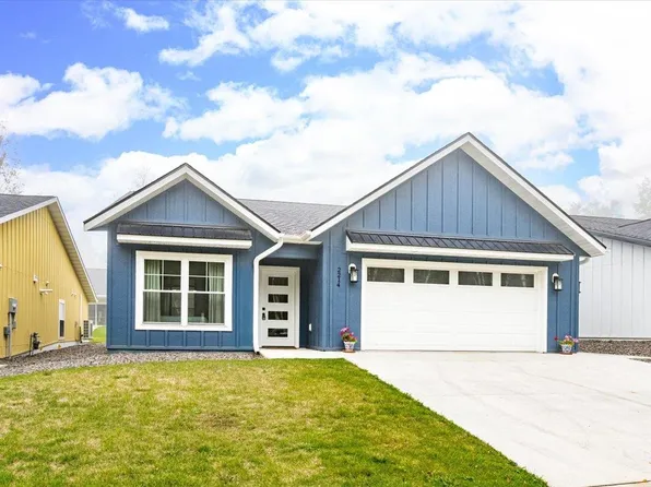 2214 Cottage Hill Cir, Duluth, MN 55811