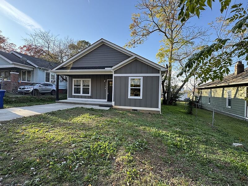 1st image of 1313 N Chamberlain Ave