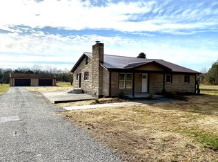 205 Rustic Ln, Shepherdsville, KY 40165