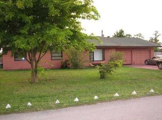 5720 Mango Rd, West Palm Beach, FL 33413