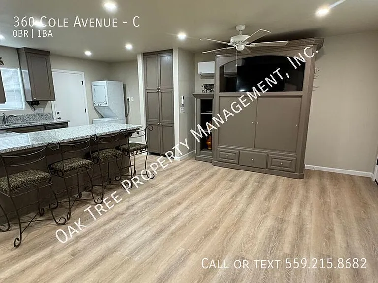 360 Cole Ave #C — Photo 8