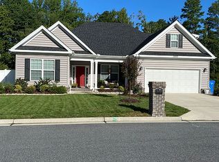 1357 Auburn Hill Dr, Chesapeake, VA 23320