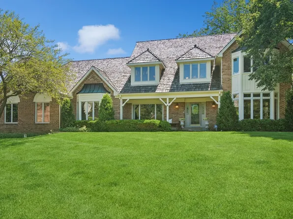 20851 N Meadow Ct, Deer Park, IL 60010