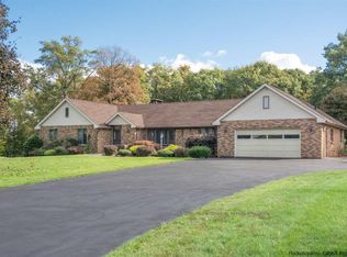 119 Hilltop Rd, Saugerties, NY 12477