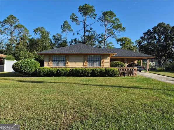 1302 Bethune Dr, Valdosta, GA 31601