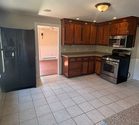 2nd image of 171 S Riverside Ave Floor 2
