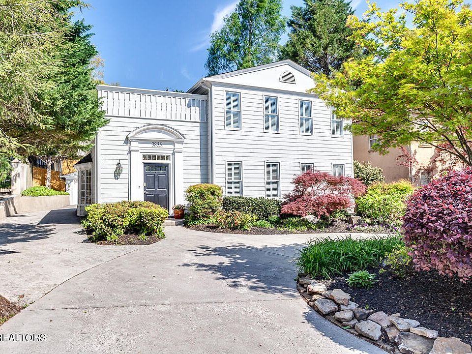 1st image of 3835 SW Keowee Ave