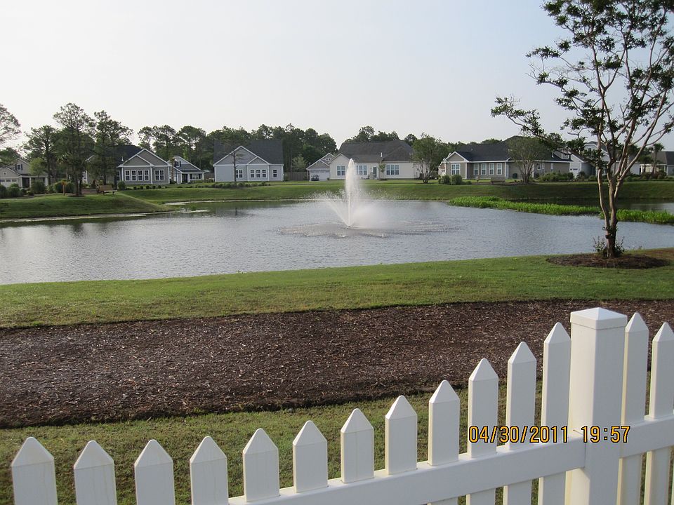 2nd image of 118 Lido Dr