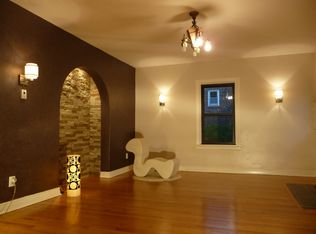 3001 Delavan Dr, Saint Louis, MO 63121
