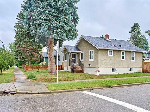 3rd image of 702 S 17th Ave NW