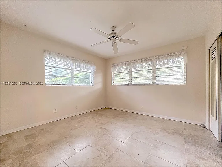 192 SW 62nd Ter — Photo 34