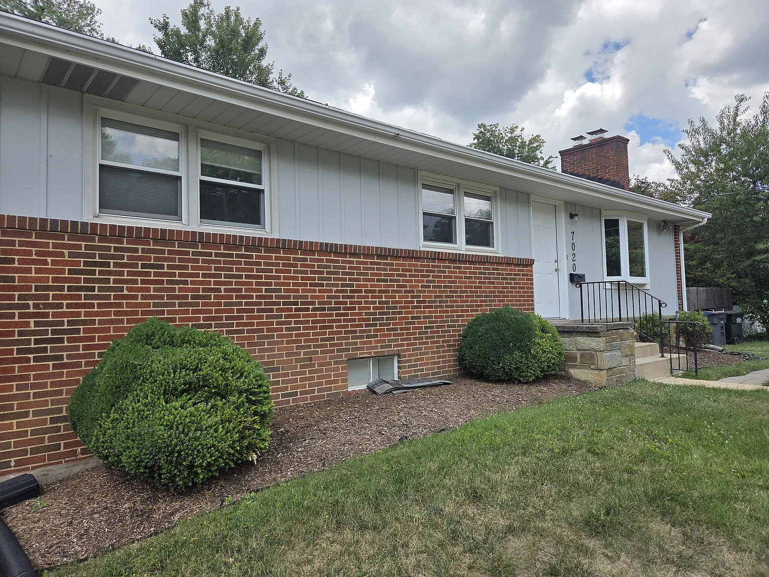 4 bed, 1642 sqft, $3,750 — Photo 3
